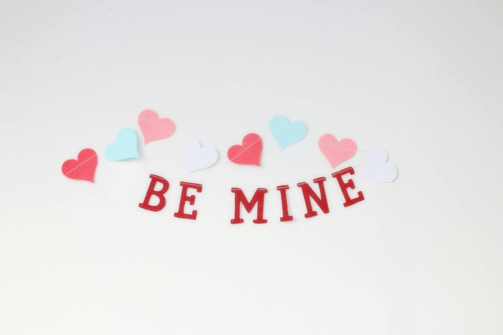 Love, Lust & A Reading&nbsp;Must!